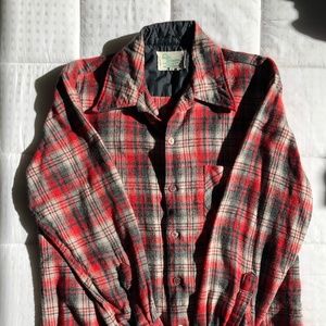 Vintage Plaid long sleeve shirt in mens small